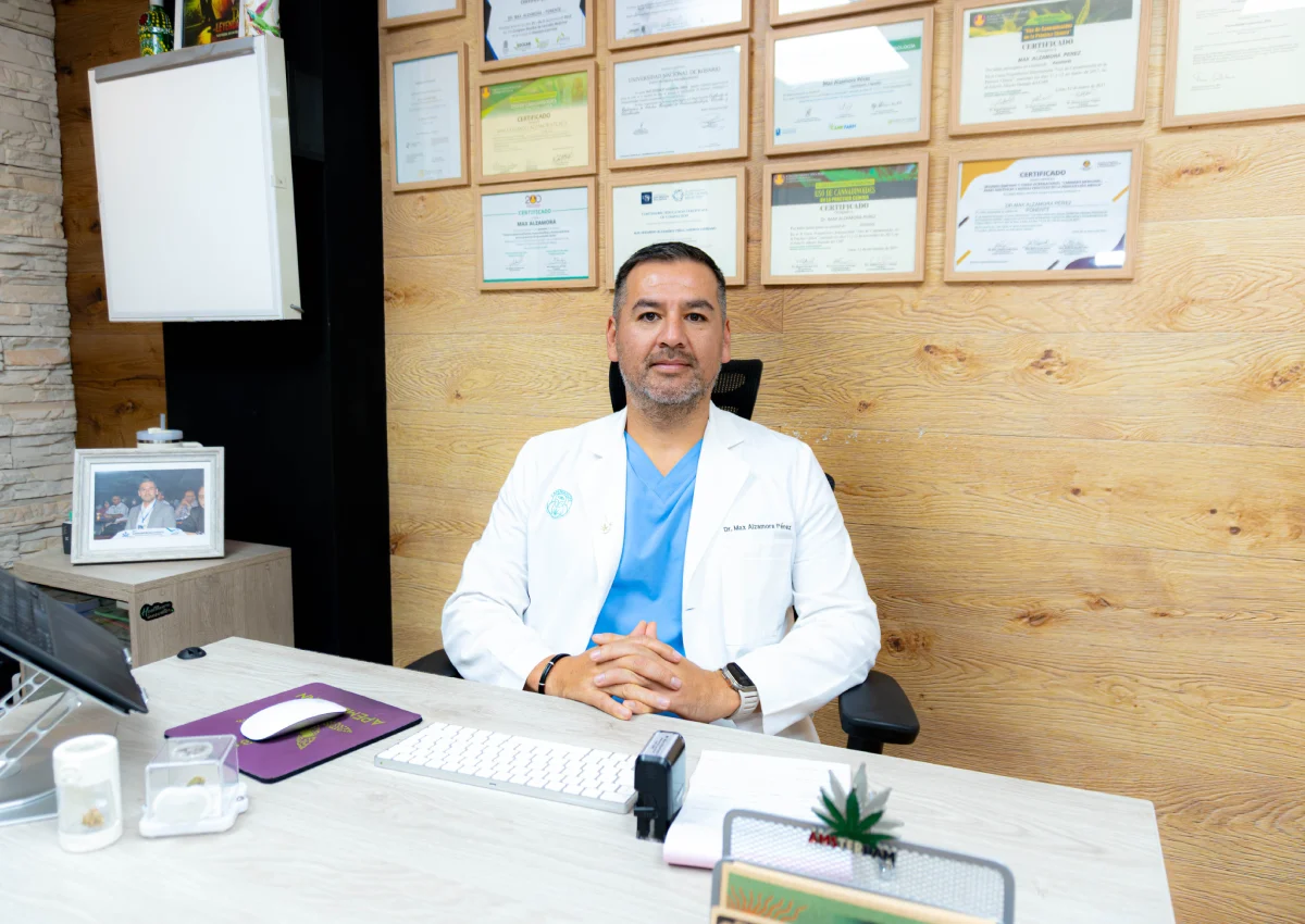 Consulta médica integral (presencial o virtual)